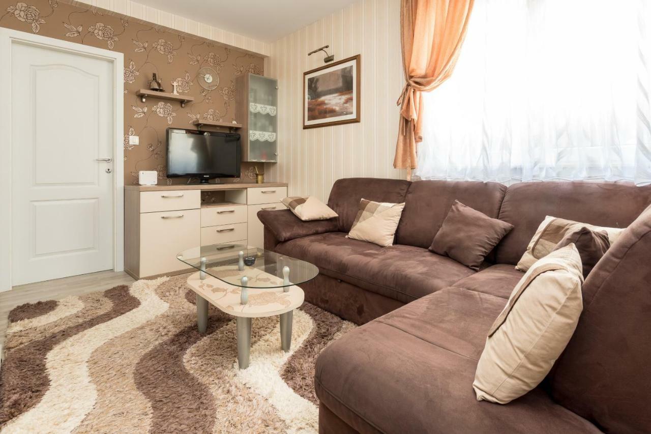 Apartments Ivan Kastela Exterior photo